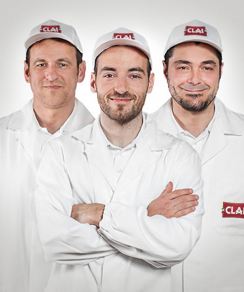 Dipendenti reparto produzione salami CLAI