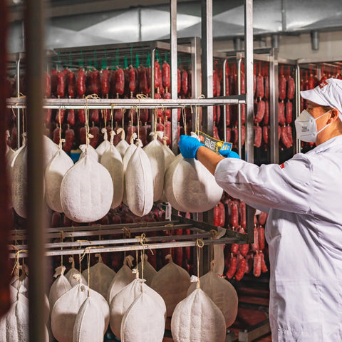 Stagionatura salami CLAI